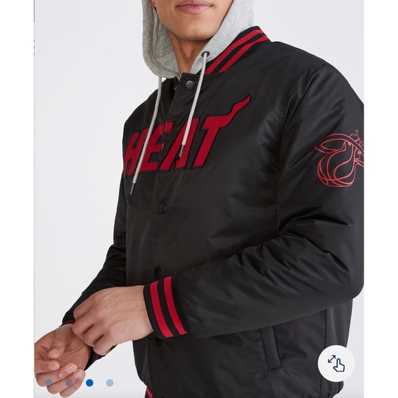 Oversized Miami Heat Bomber Jacket Men:(Small)/ Women:(Fits like a Medium) - Picture 5 of 6